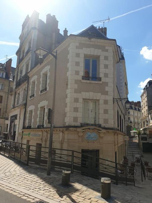 Chant Du Voyage Hypercentre Blois Exterior photo